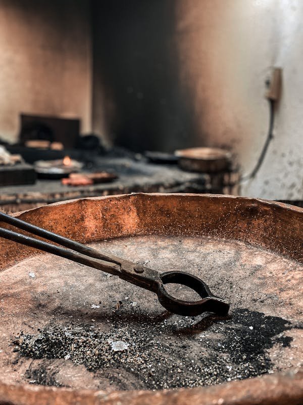 Les pinces étaux : un indispensable pour les professionnels du bricolage